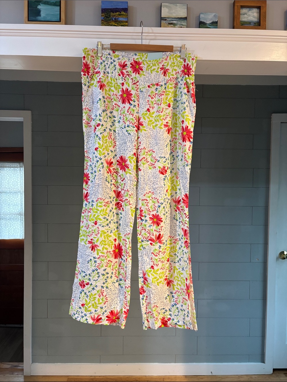 NWT Blue Sol Wide-Leg Floral Pants in White with Pink & Green